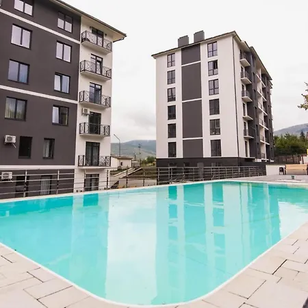 у сонячному закарпатті